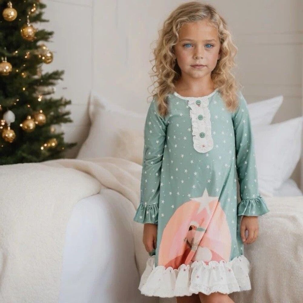 Oopsie Daisy Nativity Lounge Play Gown Size 5/6